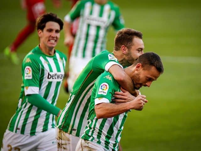 Soi kèo bóng đá Real Betis vs Celta Vigo, 21/01/2021 - La Liga