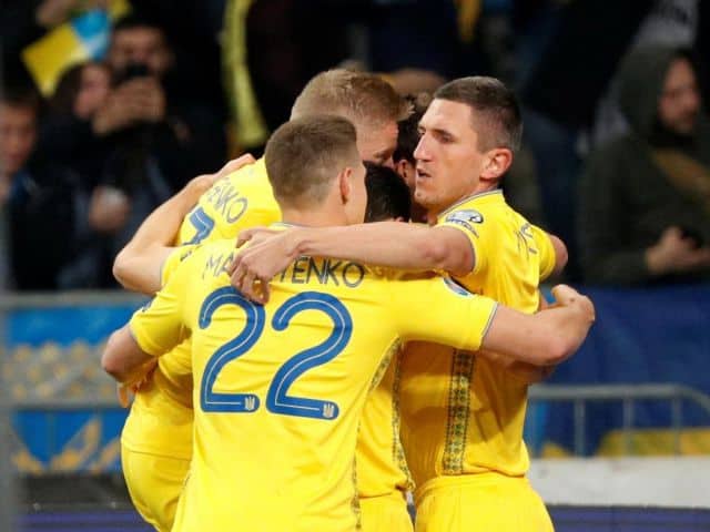 Soi kèo bóng đá Hà Lan vs Ukraine, 14/06/2021 - Euro Soi keo bong da Ha Lan vs Ukraine, 14/06/2021 - Euro