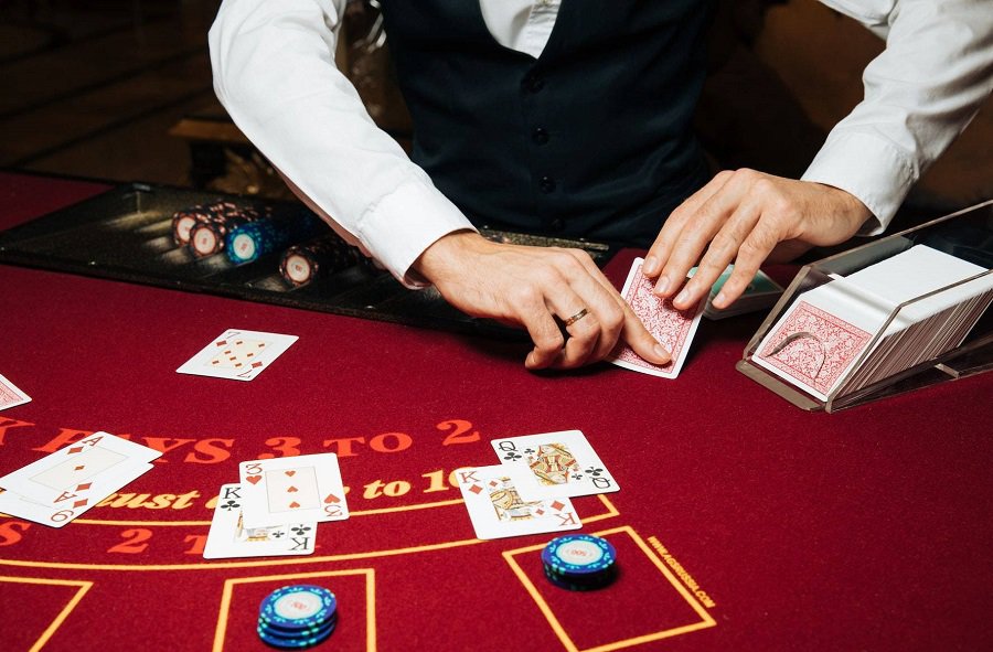 Chơi Blackjack biết được những kinh nghiệm sau sẽ có nhiều lợi thế hơn choi blackjack biet duoc nhung kinh nghiem sau se co nhieu loi the hon